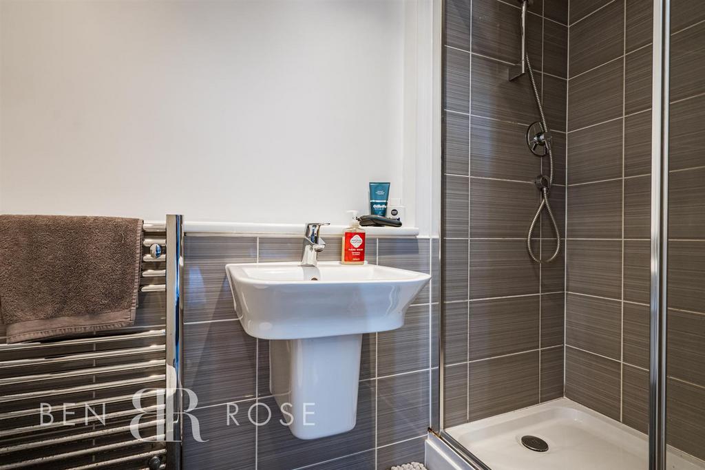 Ensuite