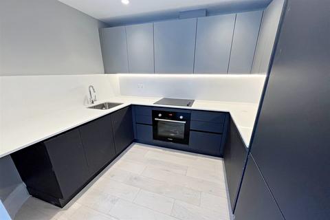 2 bedroom flat to rent, Bournemouth