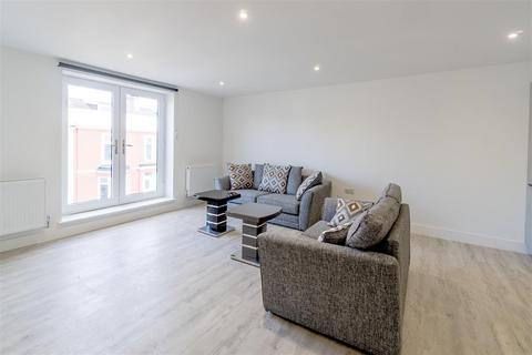 2 bedroom apartment to rent, Greenbank Terrace, Greenbank, Plymouth