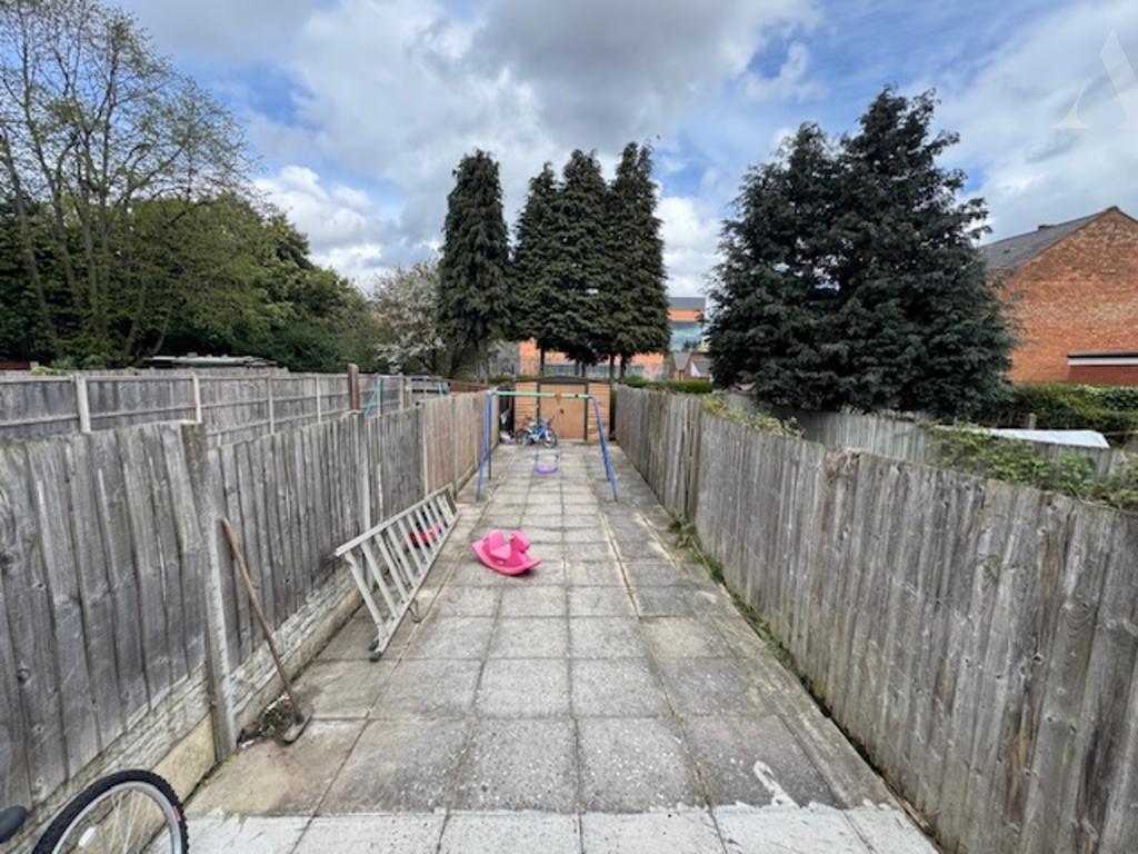 380 Washwood Road garden