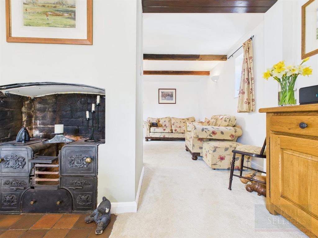 Open plan living dining