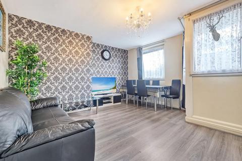 3 bedroom duplex for sale, Candy Street, Bow