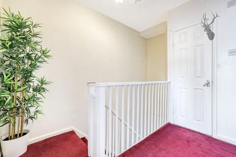 143 Candy Street, London, E3 2LW