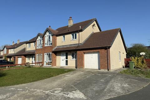 undefined, Bro Ednyfed, Llangefni, Anglesey, LL77