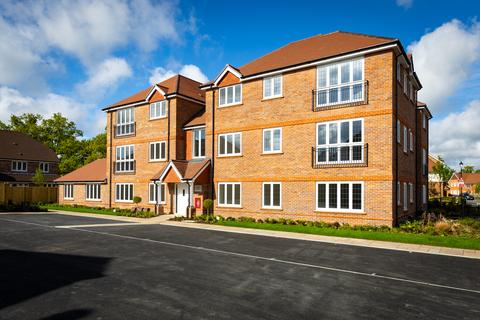 2 bedroom apartment for sale, Plot 322 at Cranleigh, Sadler Court, 54 Lorimer Avenue, GU6