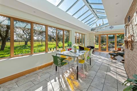 6 bedroom detached house for sale, Church Lane, Grantham NG31