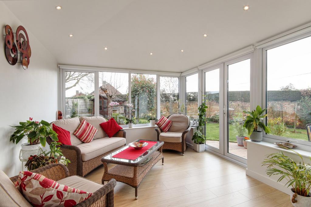Family/Sun Room