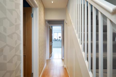 88 Cuckoo Avenue, London, W7 1BN