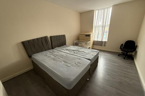 1 bedroom flat to rent, , Bradford, West Yorkshire, BD3