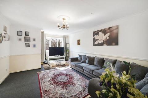 49 Richens Close, Hounslow, TW3 1PL