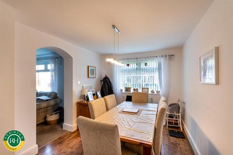 3 bedroom detached bungalow for sale, Belfry Gardens, Doncaster