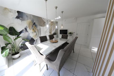 10 Bromby Close, Cottingham, HU16 5DF