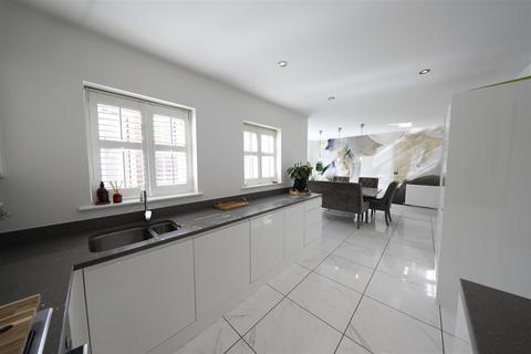 10 Bromby Close, Cottingham, HU16 5DF