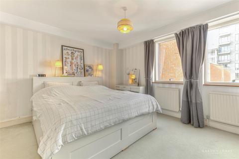 Flat 3, 10 Abbey Orchard Street, London, SW1P 2JP