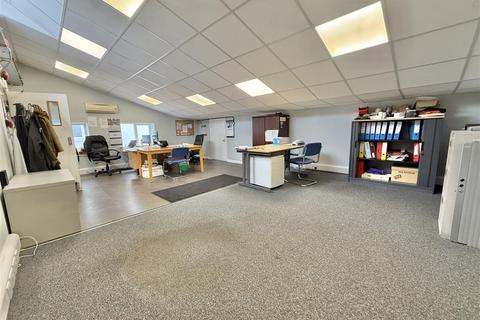 Property to rent - Ermine Street, Buntingford SG9