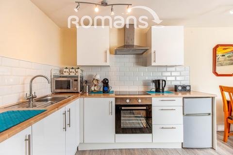 2 bedroom flat to rent, Manvers Street, Bath, BA1