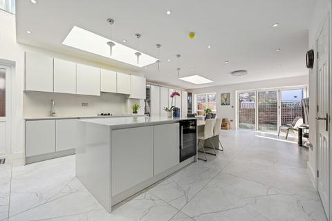 5 bedroom semi-detached house for sale, Warwick Road, Ealing