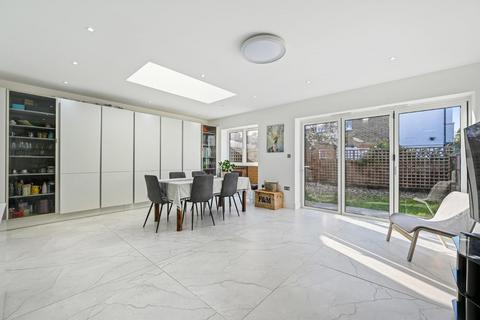 5 bedroom semi-detached house for sale, Warwick Road, Ealing