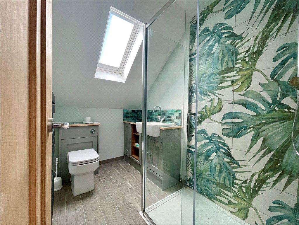 Family Shower Room