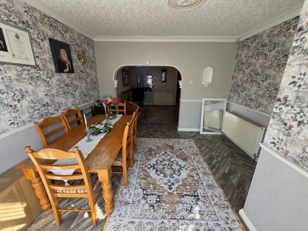 47 Foley Road Dining room