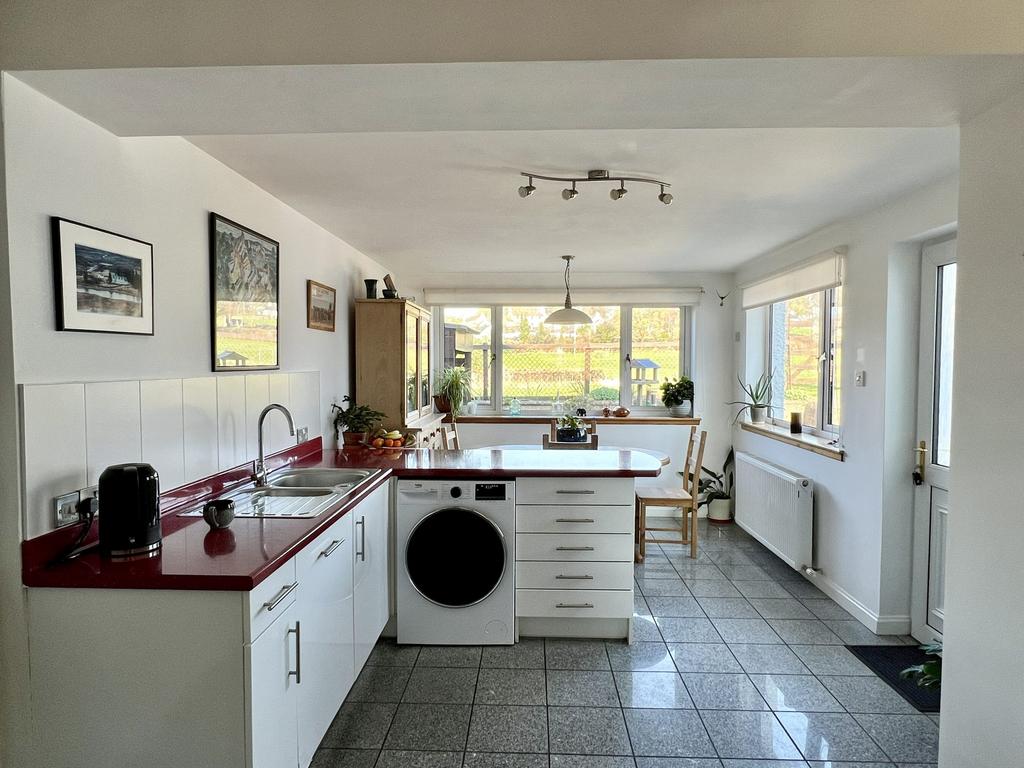 2 Rosemount Terrace, New Galloway, Castle Douglas