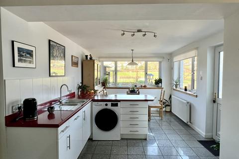 2 Rosemount Terrace, New Galloway, Castle Douglas, DG7 3RE