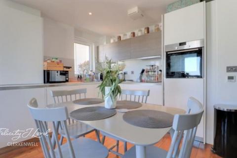 1 bedroom apartment to rent, Wellesley Terrace, London