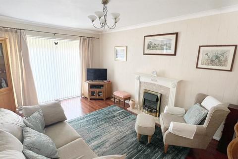 2 bedroom semi-detached bungalow for sale, Wilkinson Close, Boldmere, Sutton Coldfield