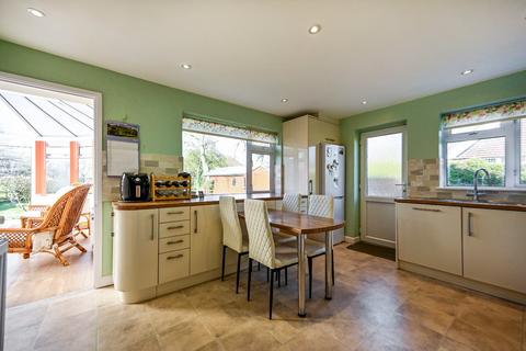 3 bedroom bungalow for sale, Front Road, Woodchurch, Ashford, Kent, TN26