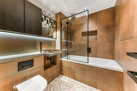 2 bedroom apartment for sale, Keybridge Tower, Exchange Gardens, Vauxhall, SW8