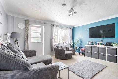 35 Ecton Walk, Old Catton, Norwich, NR6 7ES