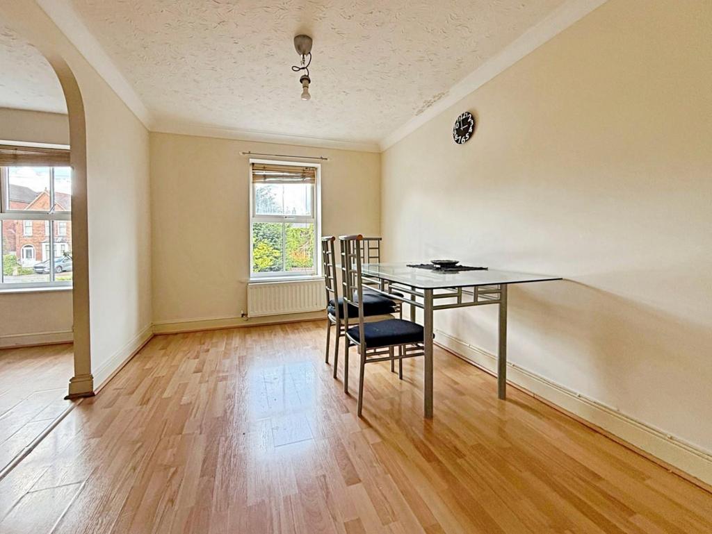 733463b9--4 F1 C-9147-B1 E575 C7621 F-11101-000002 FB81 D