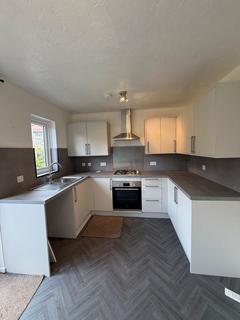 2 bedroom semi-detached house to rent, Heol Cadnawes, Cwmrhydyceirw SA6