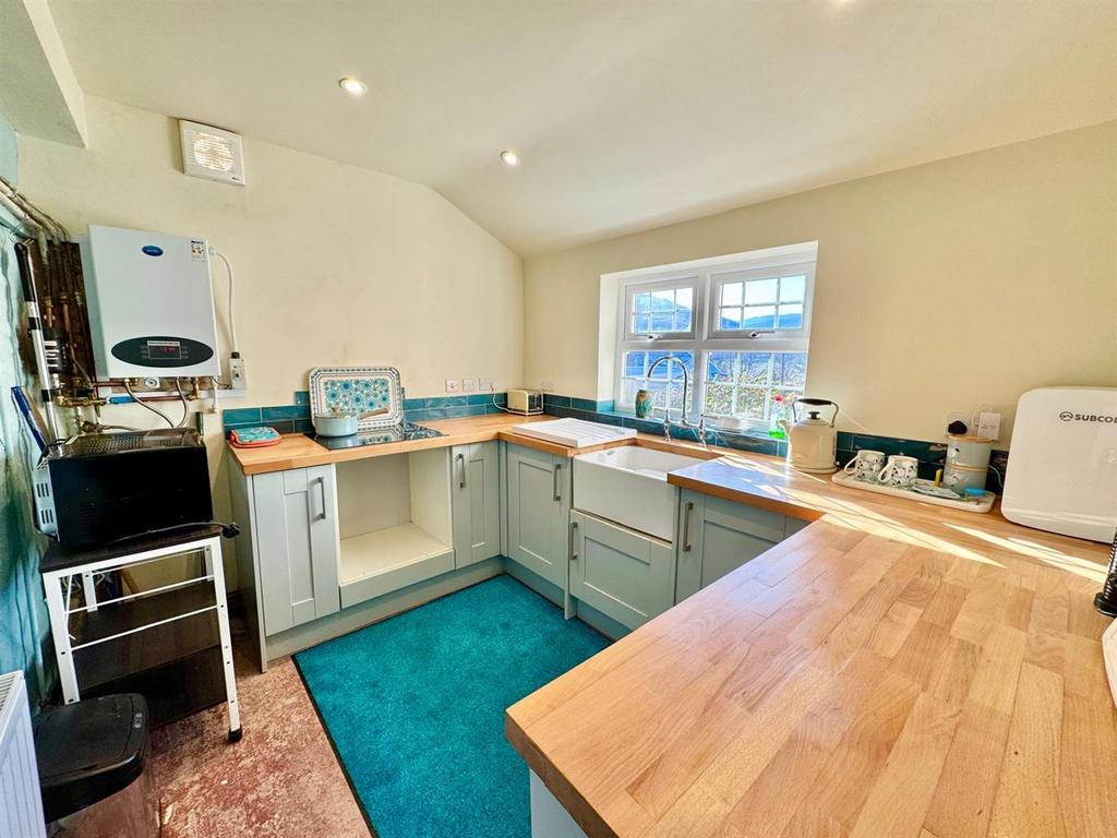 PHOTO-2025-04-07-20-12-54 (16).jpg