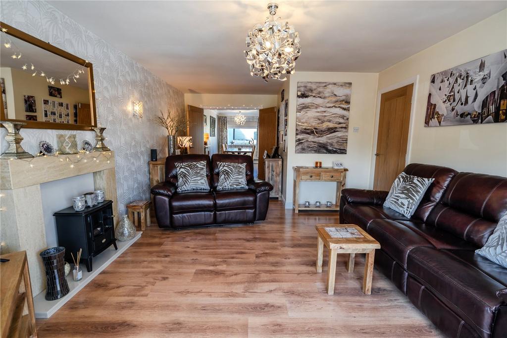 Living Room (2)