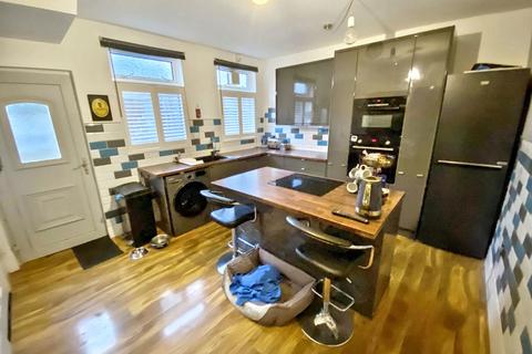 3 bedroom semi-detached house for sale, North View, Blackhill, Consett, Durham, DH8 0JN