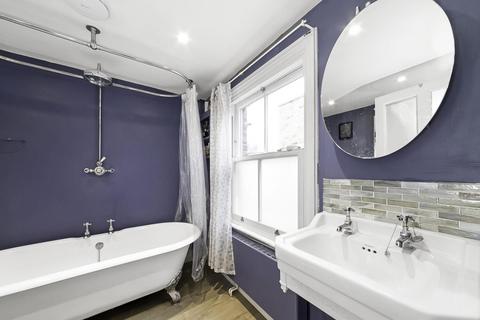 6 Stanstead Grove, London, SE6 4UD