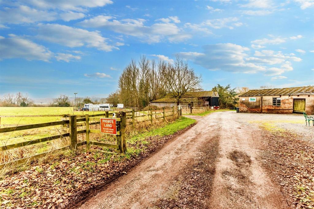 Kingston Holt Farm