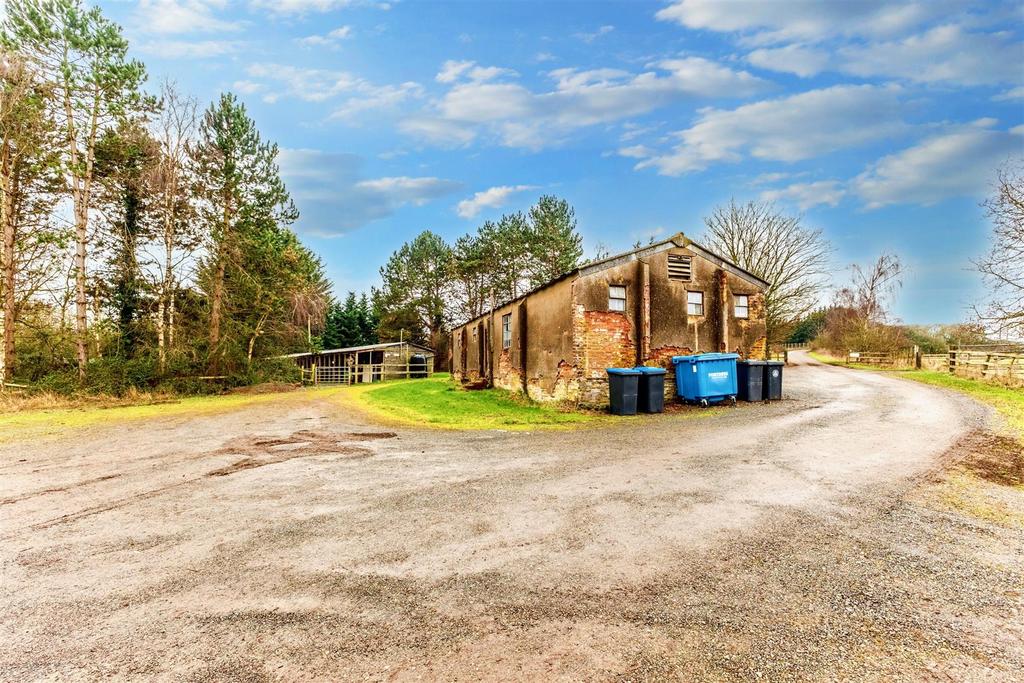 Kingston Holt Farm