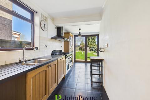 3 bedroom semi-detached house to rent, Abbey Road, Whitley, Coventry, CV3