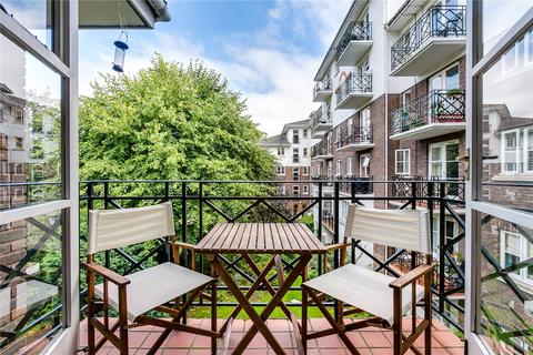 Brompton Park Crescent, London