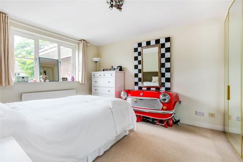 1 bedroom flat for sale, Brompton Park Crescent, London