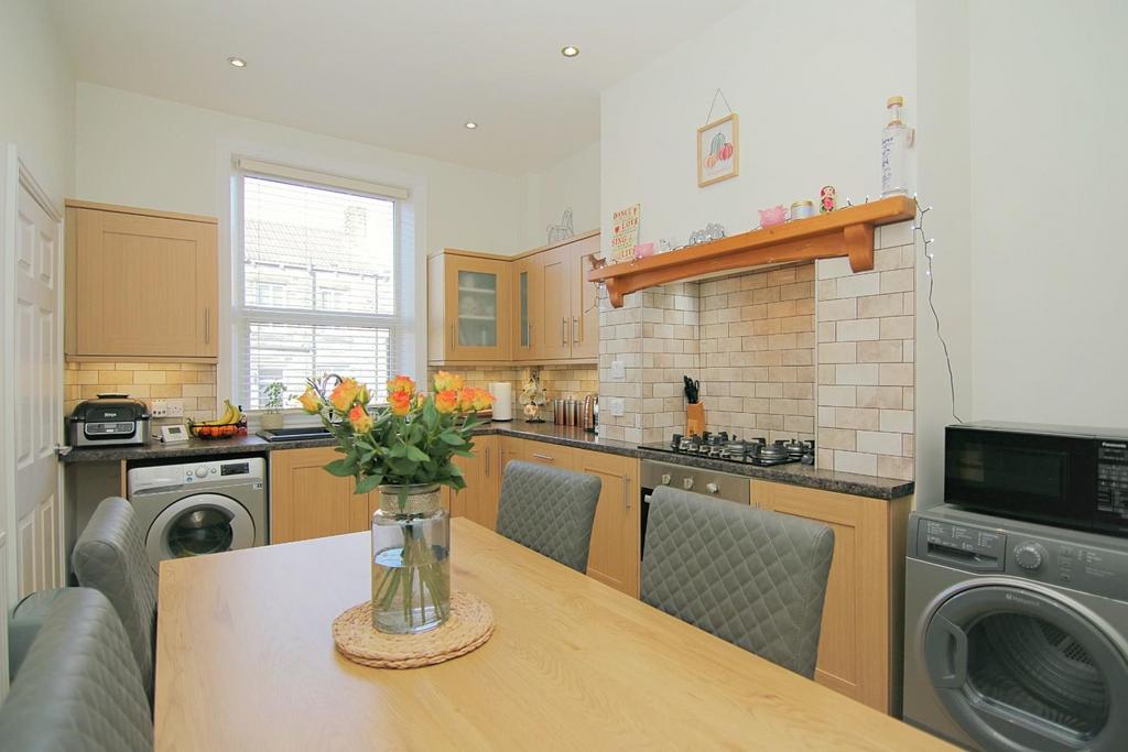 Kitchen diner