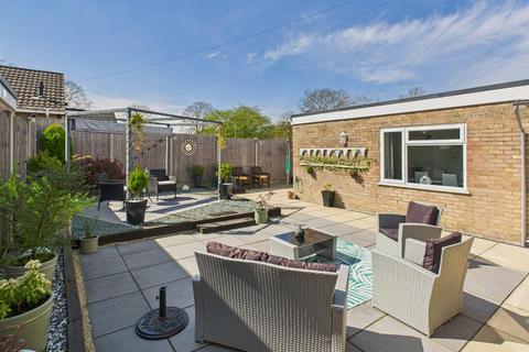 10 Fern Lawn, Abbeydale, Gloucester, GL4 5XS