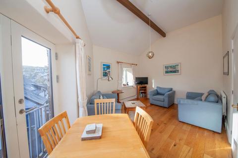 2 bedroom end of terrace house for sale, 15 Dittisham Court, Dartmouth TQ6