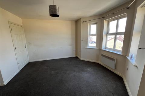 1 bedroom flat for sale, Throstlenest Avenue, Darlington