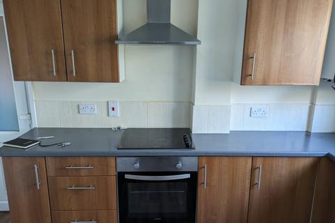 3 bedroom detached house to rent, Park Road, Woodthorpe, Nottingham, NG5