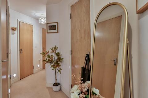 1 bedroom apartment for sale, Honeycombe Beach