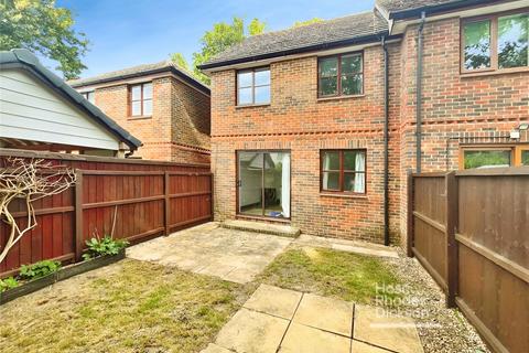 3 bedroom semi-detached house for sale, Stonelands Orchard, Ryde, Isle of Wight