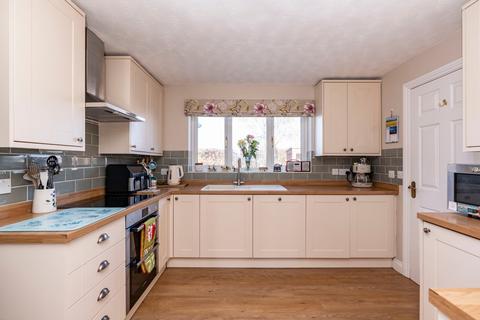 6 Buckingham Close, Fishtoft, Boston, PE21 9QB